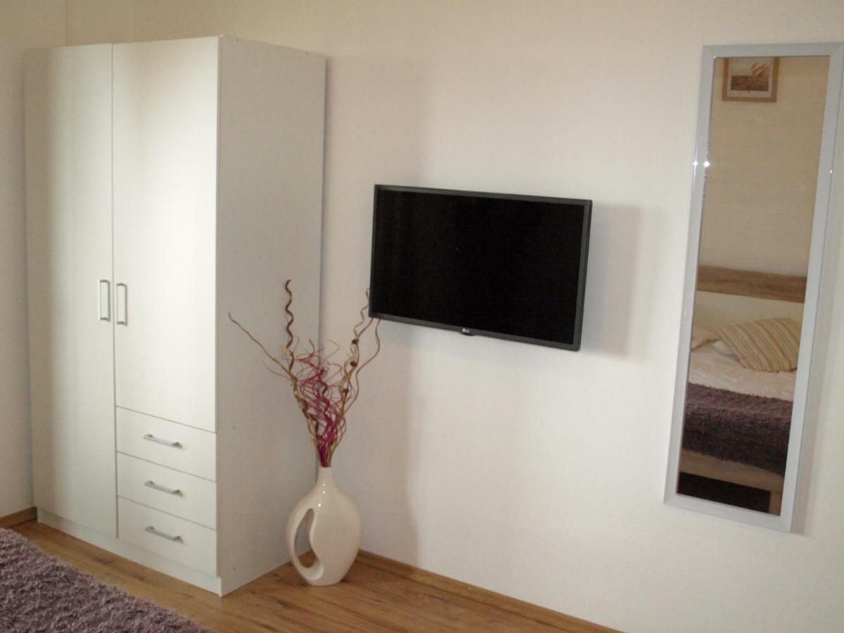 Apartman Celestina Medulin Exteriör bild